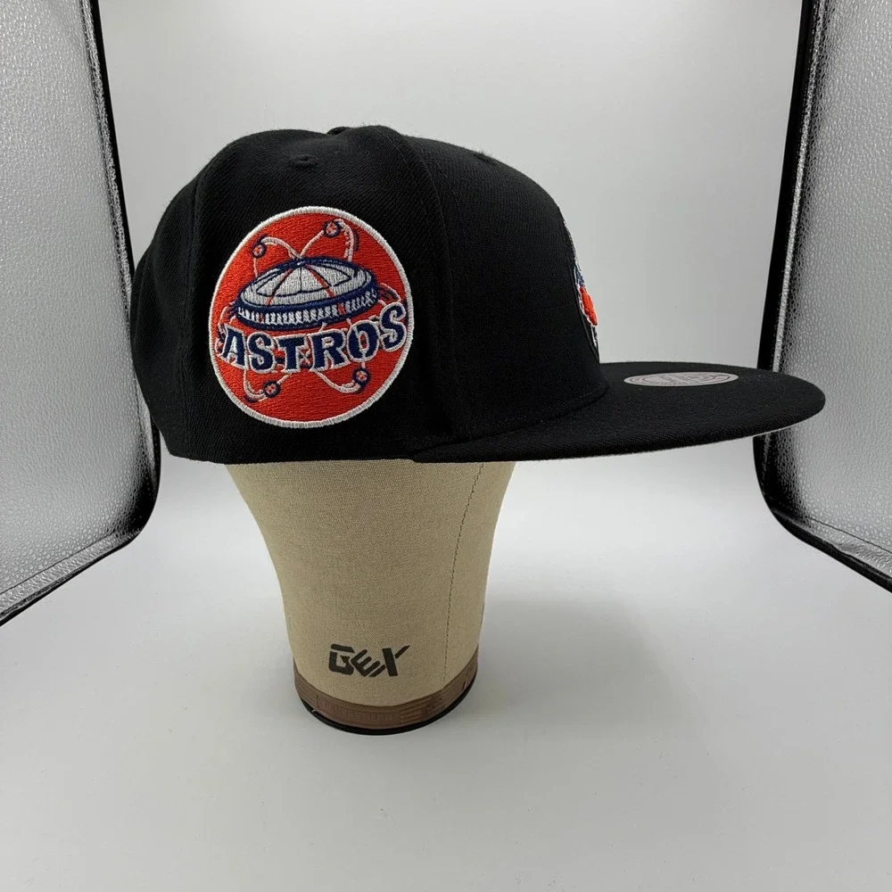 Houston Astros Mitchell & Ness Snapback Adjustable Hat Liberty Fit‎ Black NEW